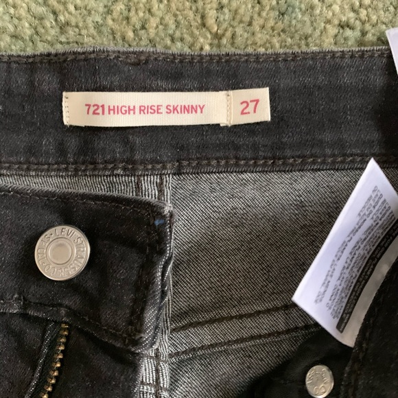 Levi’s MidRise Destroyed Gray Jeans - Picture 2 of 3